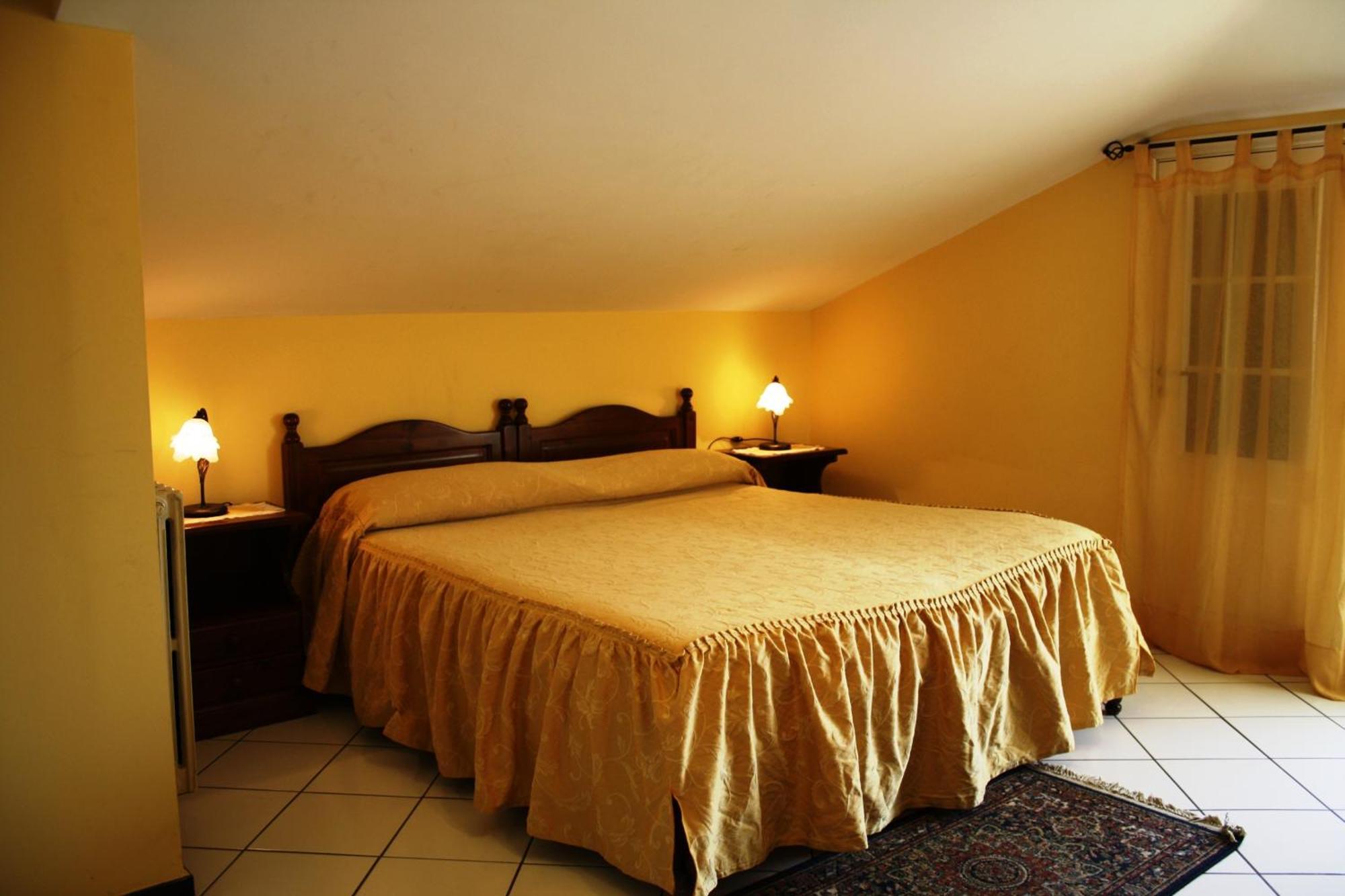 Bed and Breakfast Ai Tre Parchi Bed And Bike à Randazzo Chambre photo