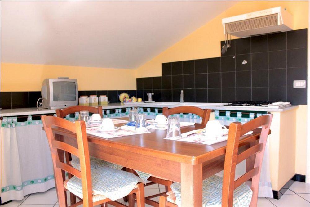 Bed and Breakfast Ai Tre Parchi Bed And Bike à Randazzo Extérieur photo