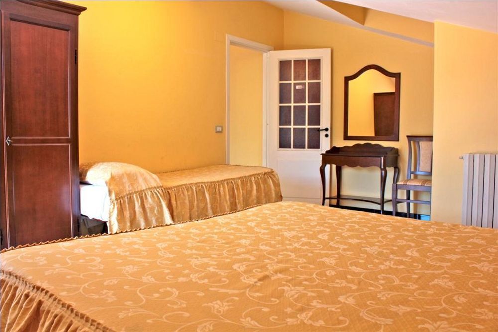 Bed and Breakfast Ai Tre Parchi Bed And Bike à Randazzo Extérieur photo