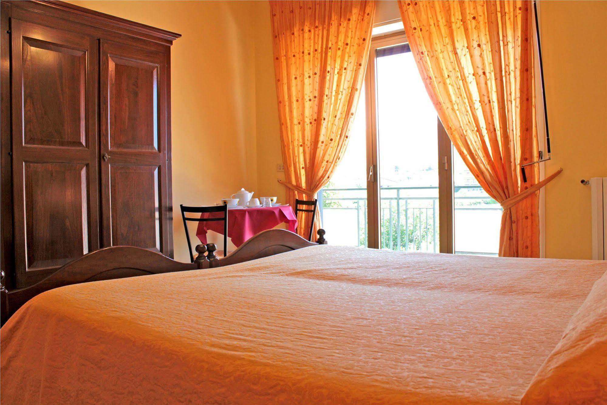 Bed and Breakfast Ai Tre Parchi Bed And Bike à Randazzo Extérieur photo
